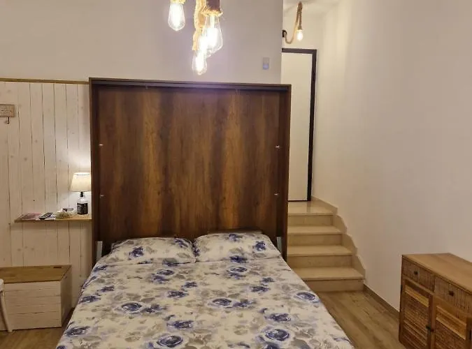 Giu Da Nonna Apartment *